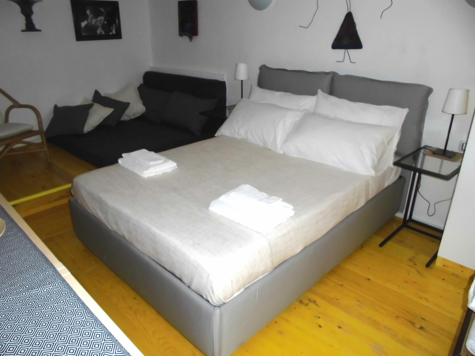 Graziella 27 Apartment Napoli Bagian luar foto