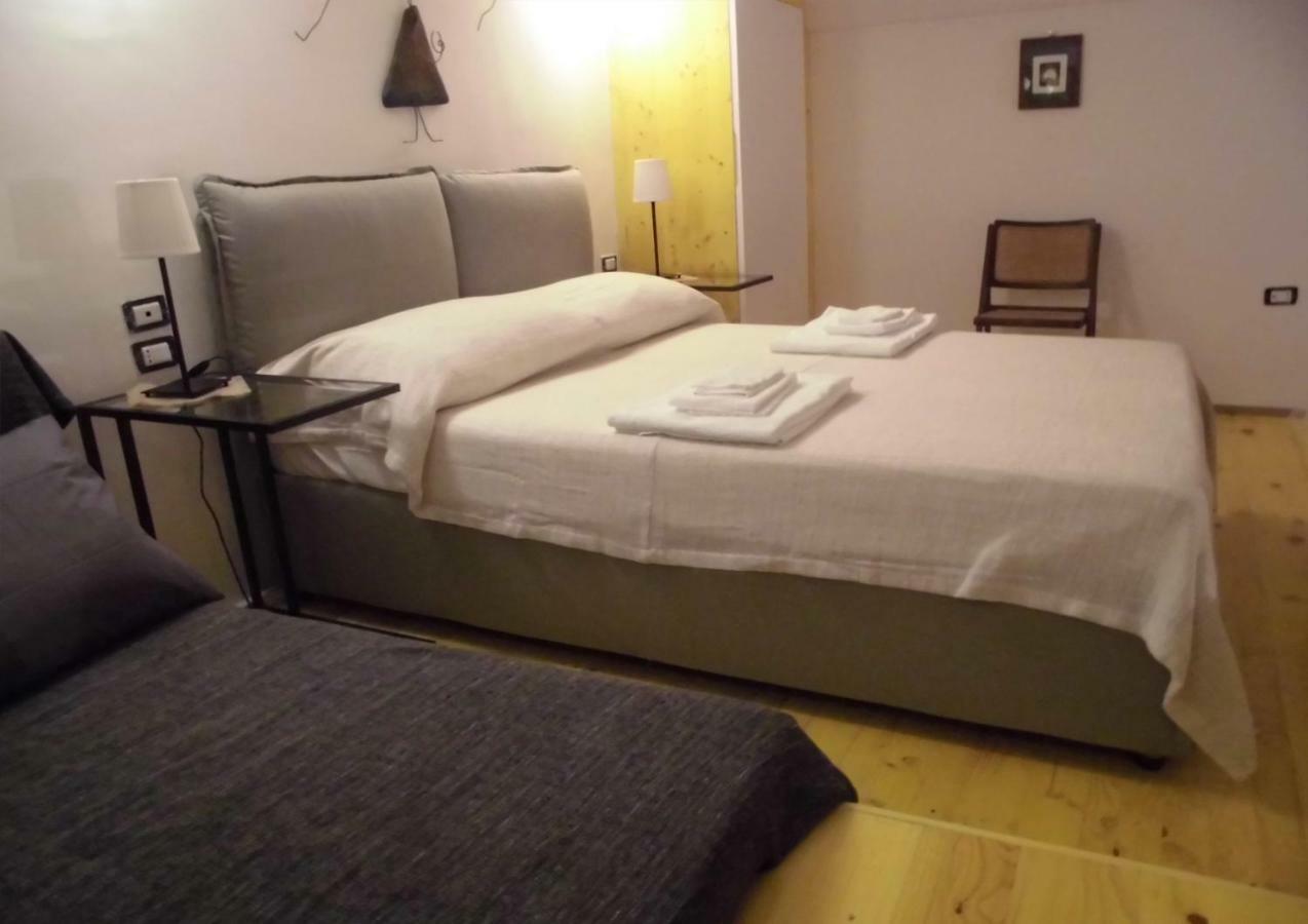 Graziella 27 Apartment Napoli Bagian luar foto