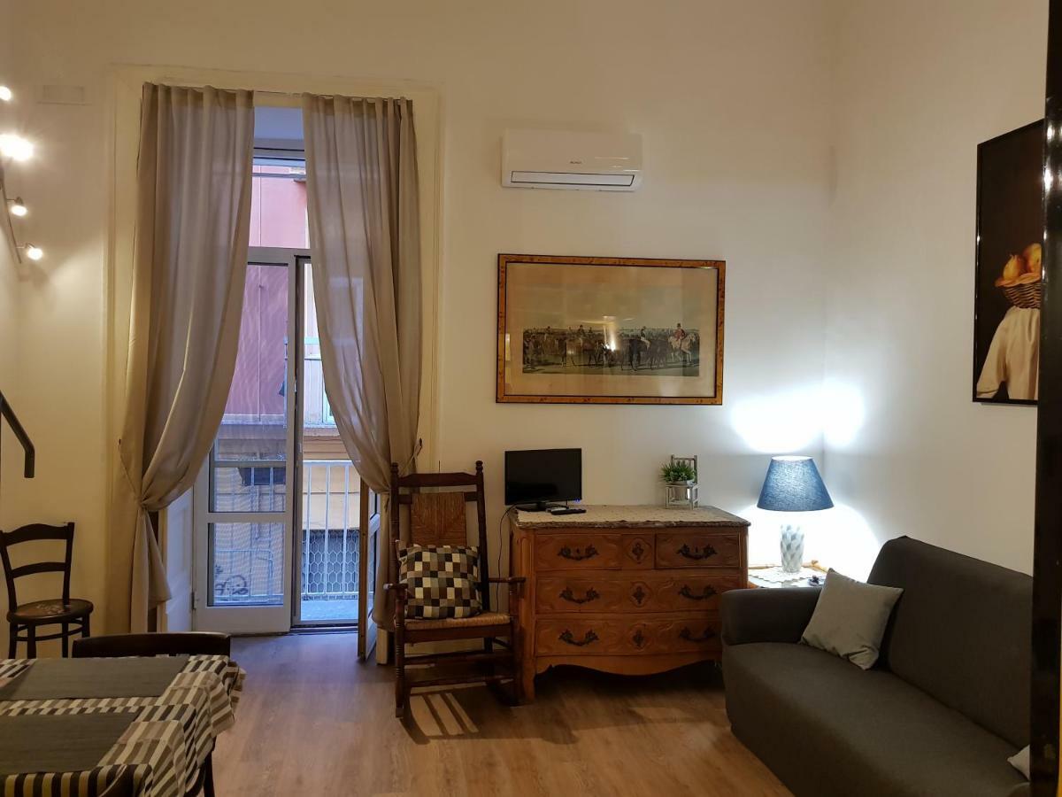 Graziella 27 Apartment Napoli Bagian luar foto